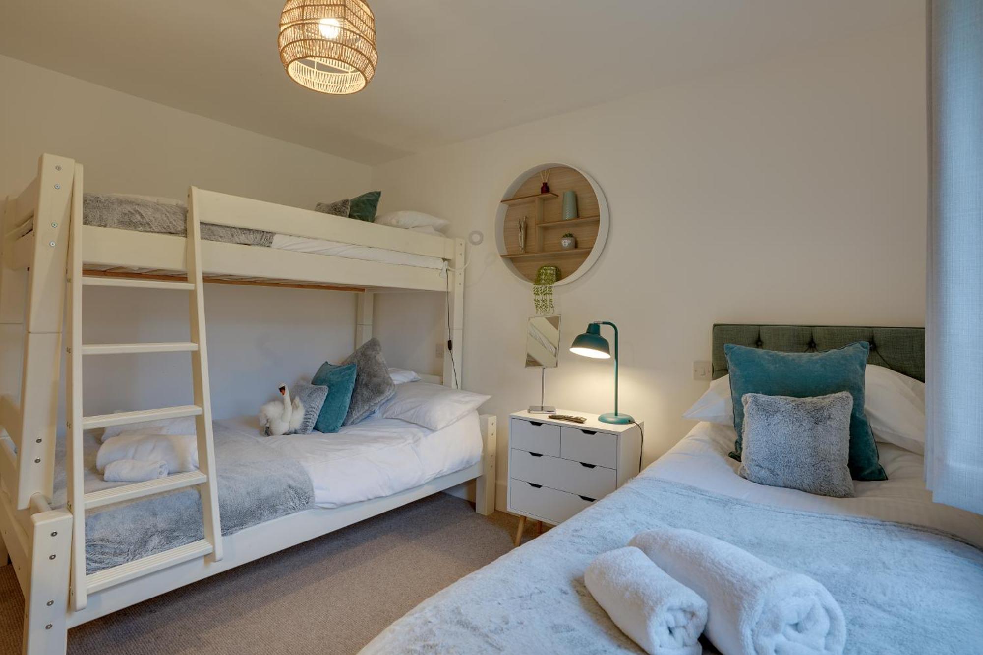 Eider Cottage: View & Access In The Cotswolds