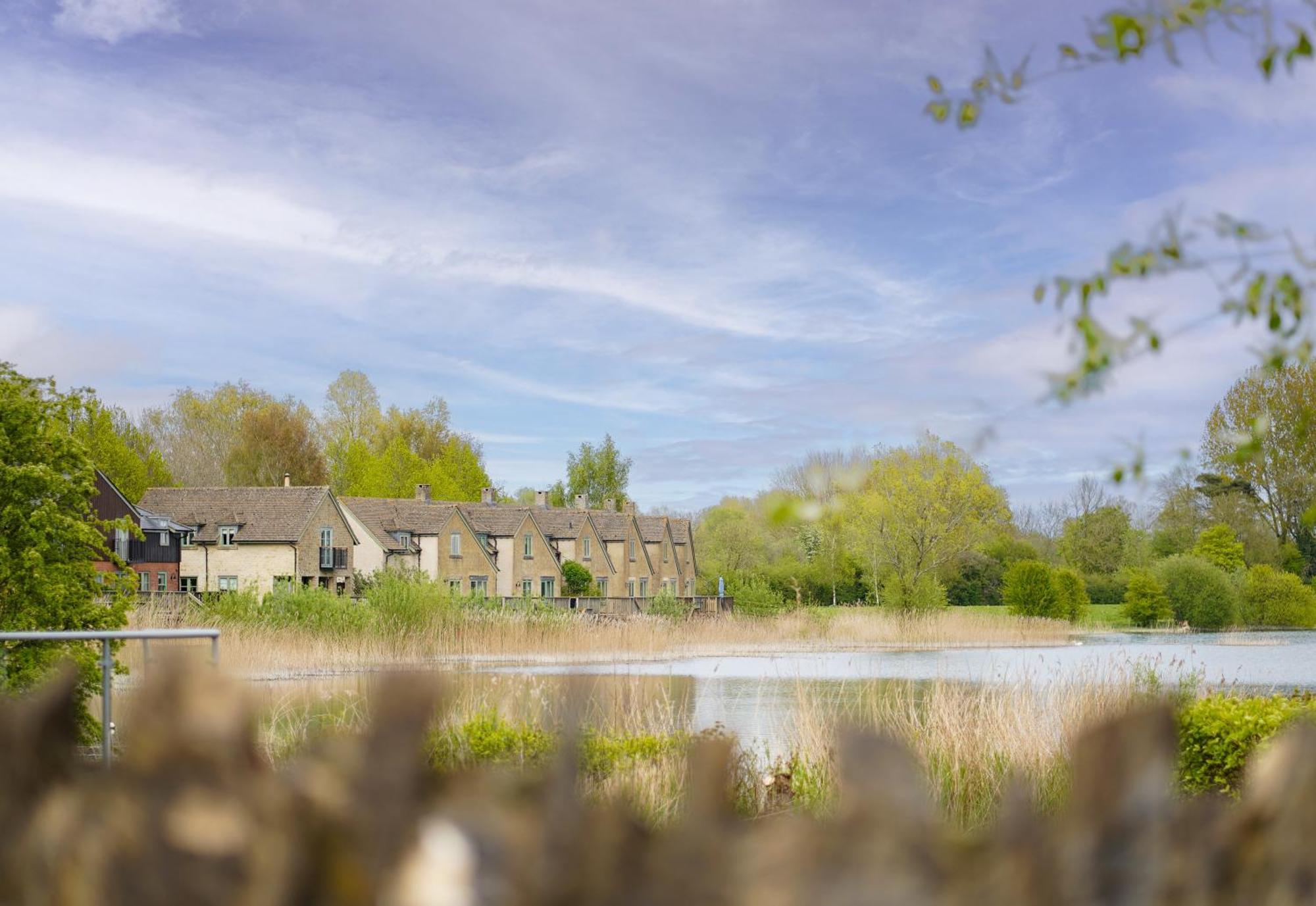 Eider Cottage: View & Access In The Cotswolds Holiday home *